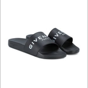 Black rubber givenchy slides